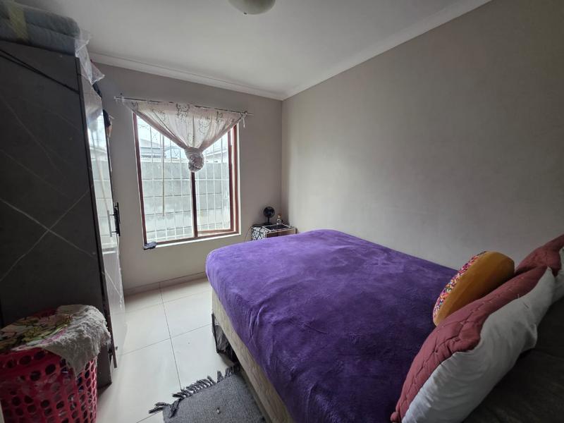 2 Bedroom Property for Sale in Maitland Western Cape